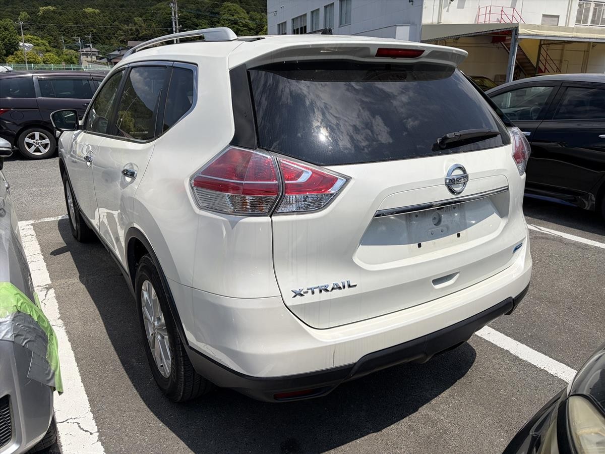 2014 Nissan X-Trail thumbnail