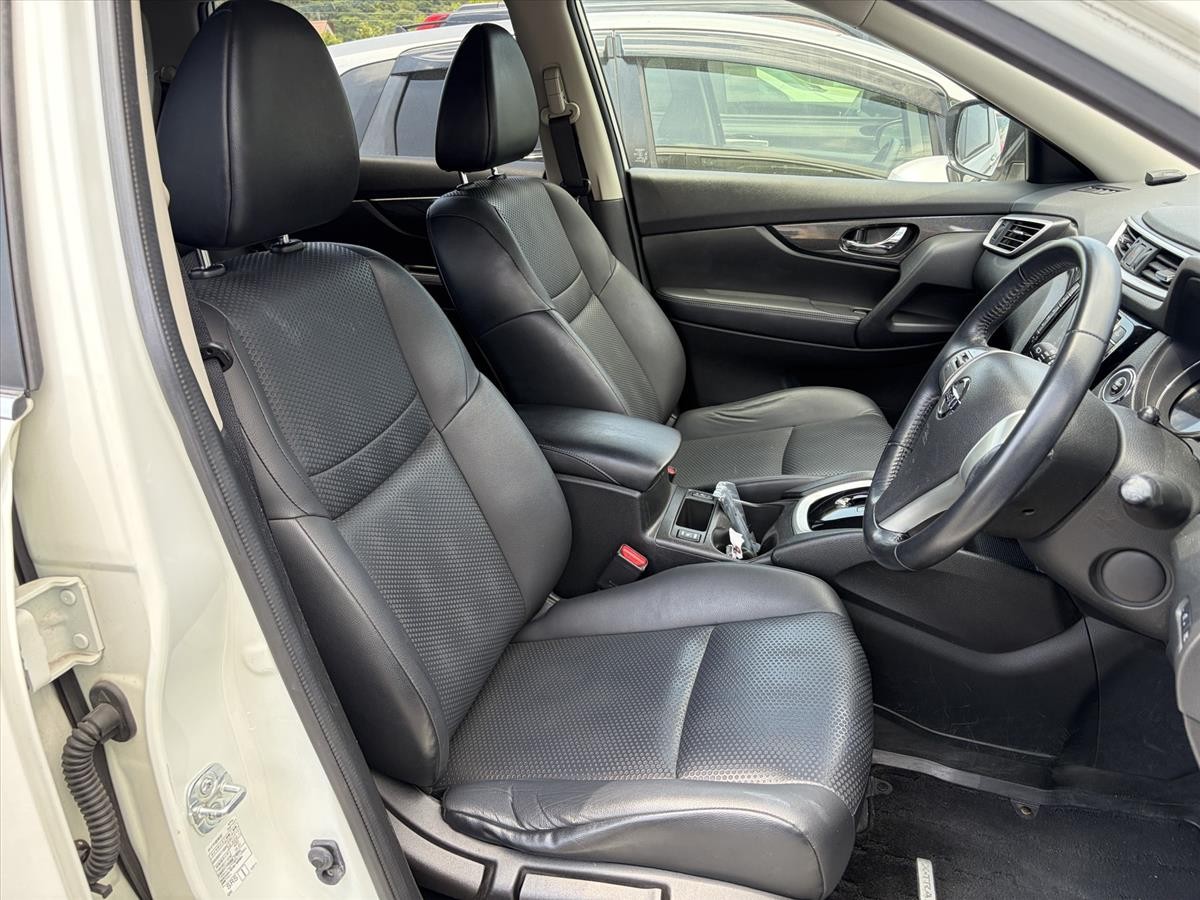 2014 Nissan X-Trail thumbnail