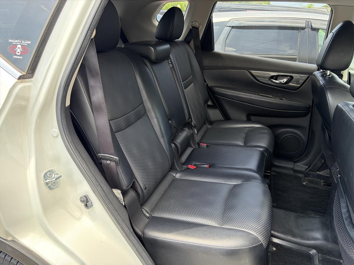 2014 Nissan X-Trail thumbnail