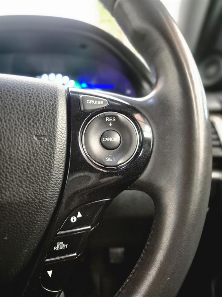 2013 Honda ACCORD thumbnail