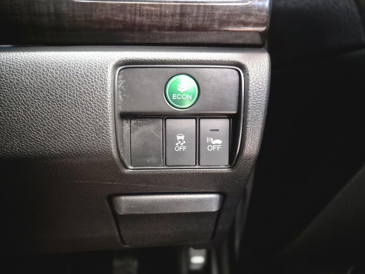 2013 Honda ACCORD thumbnail