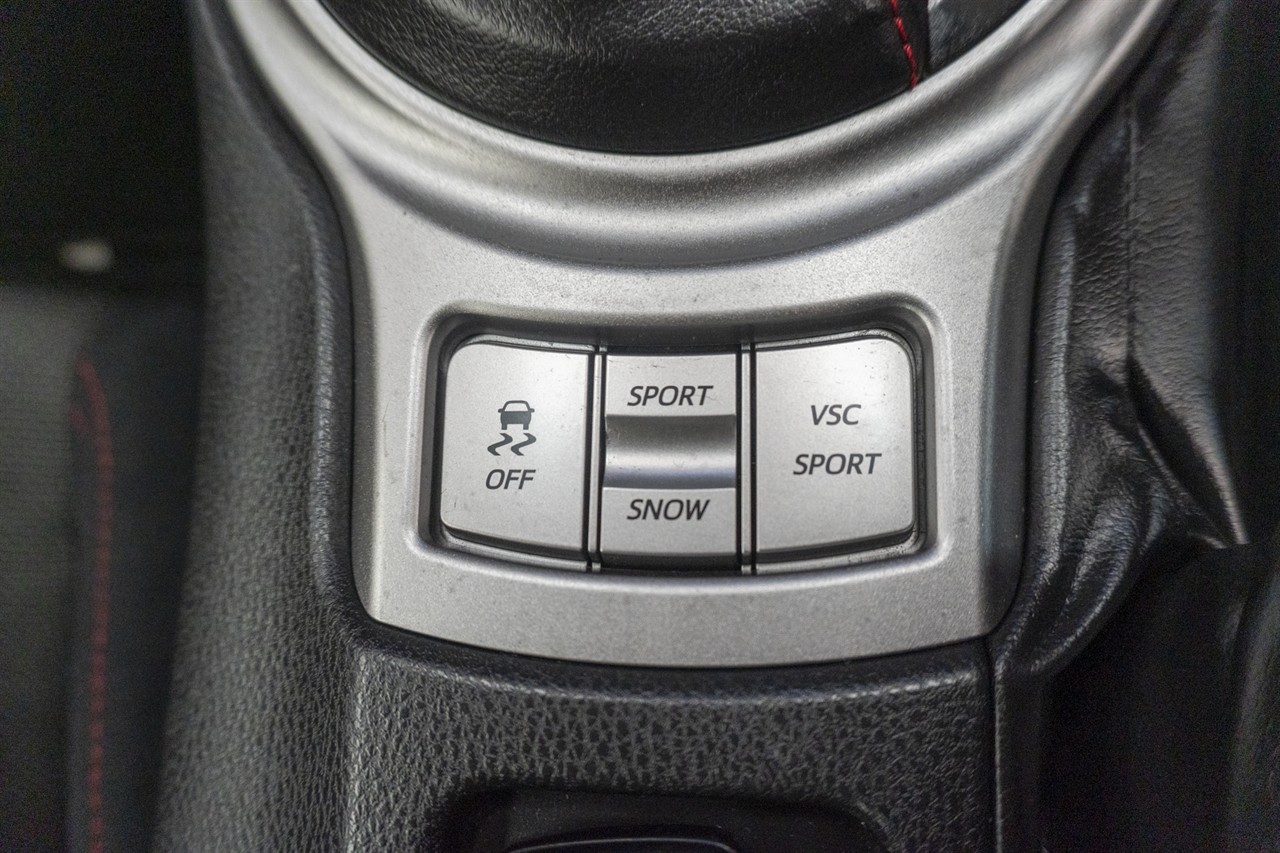 2012 Toyota 86 thumbnail