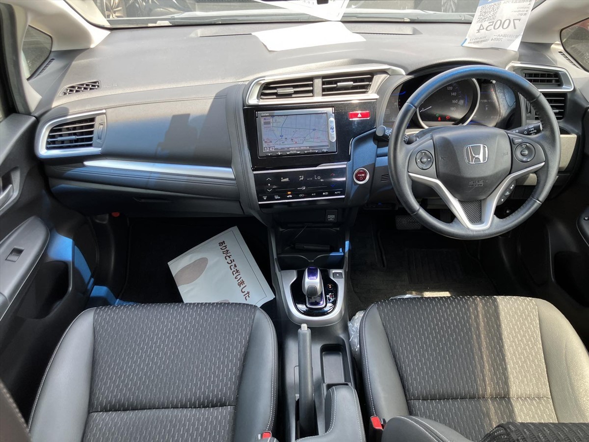 2015 Honda FIT thumbnail