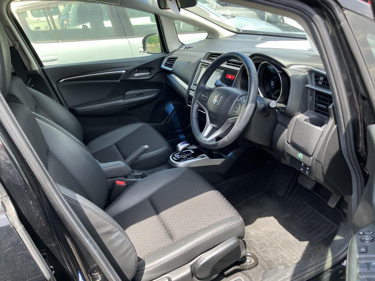 2015 Honda FIT thumbnail