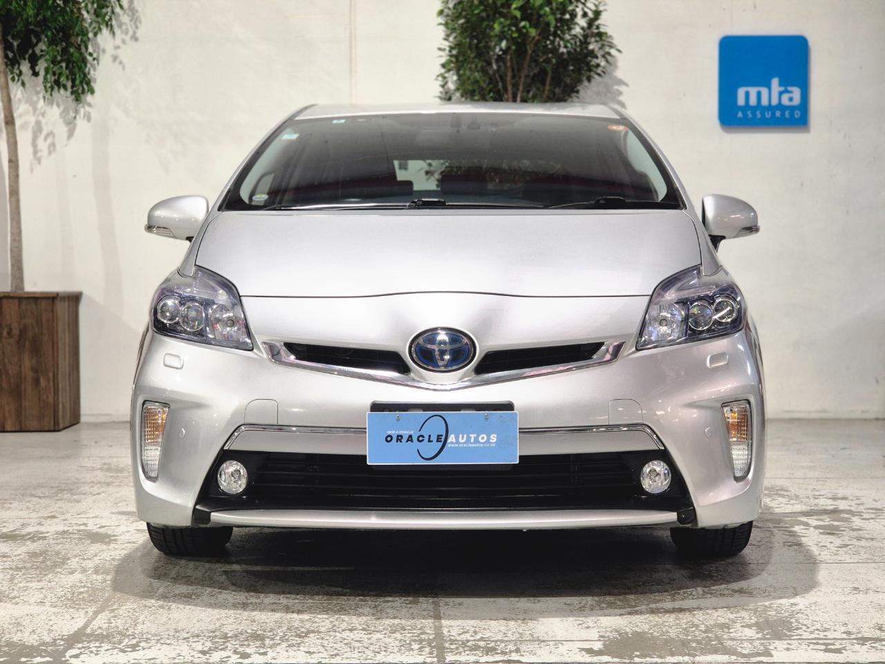 2012 Toyota PRIUS thumbnail
