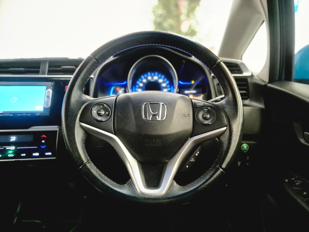 2015 Honda FIT thumbnail