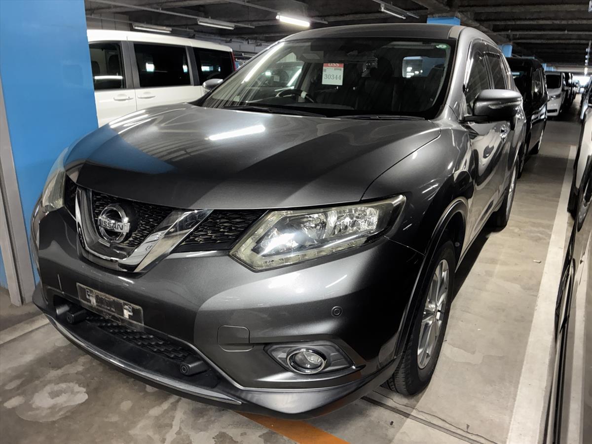 2015 Nissan XTRAIL thumbnail