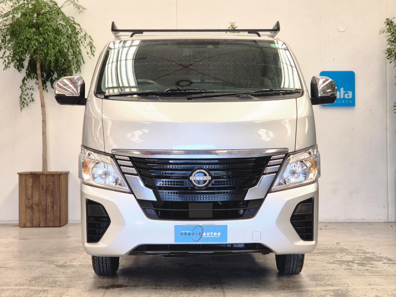 2022 Nissan CARAVAN thumbnail