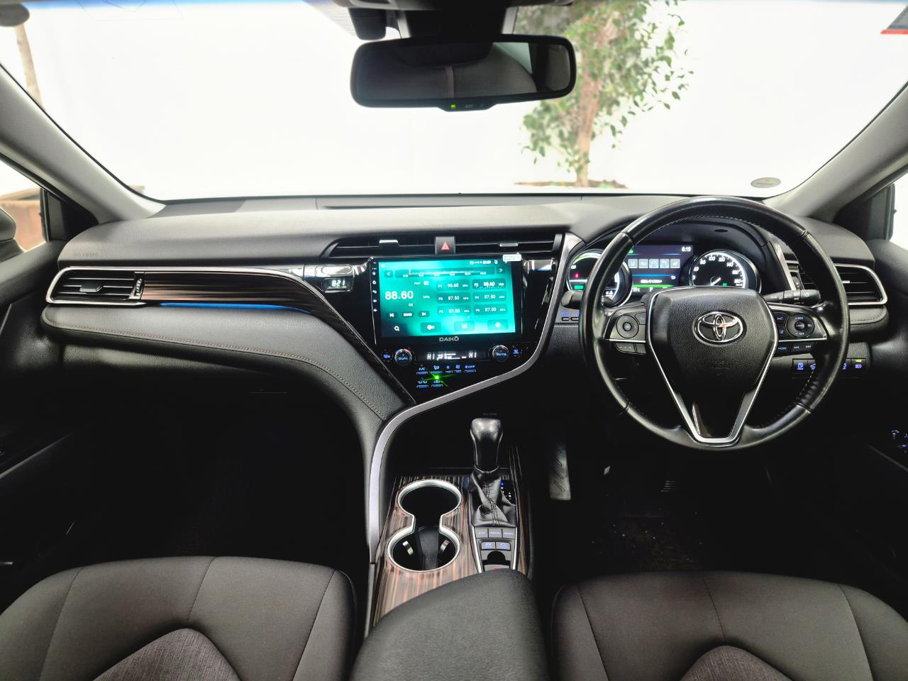 2019 Toyota Camry thumbnail