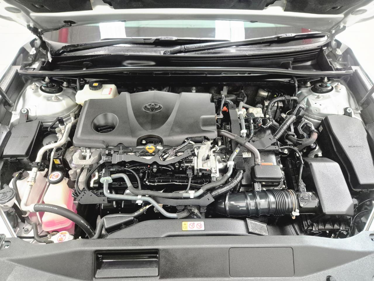 2019 Toyota Camry thumbnail