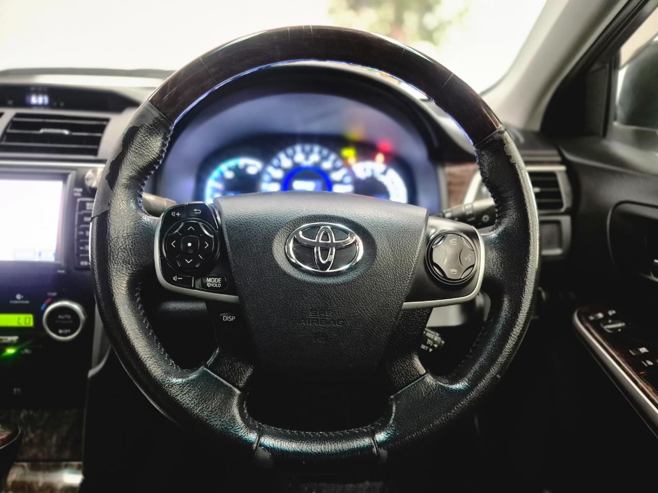 2013 Toyota Camry thumbnail