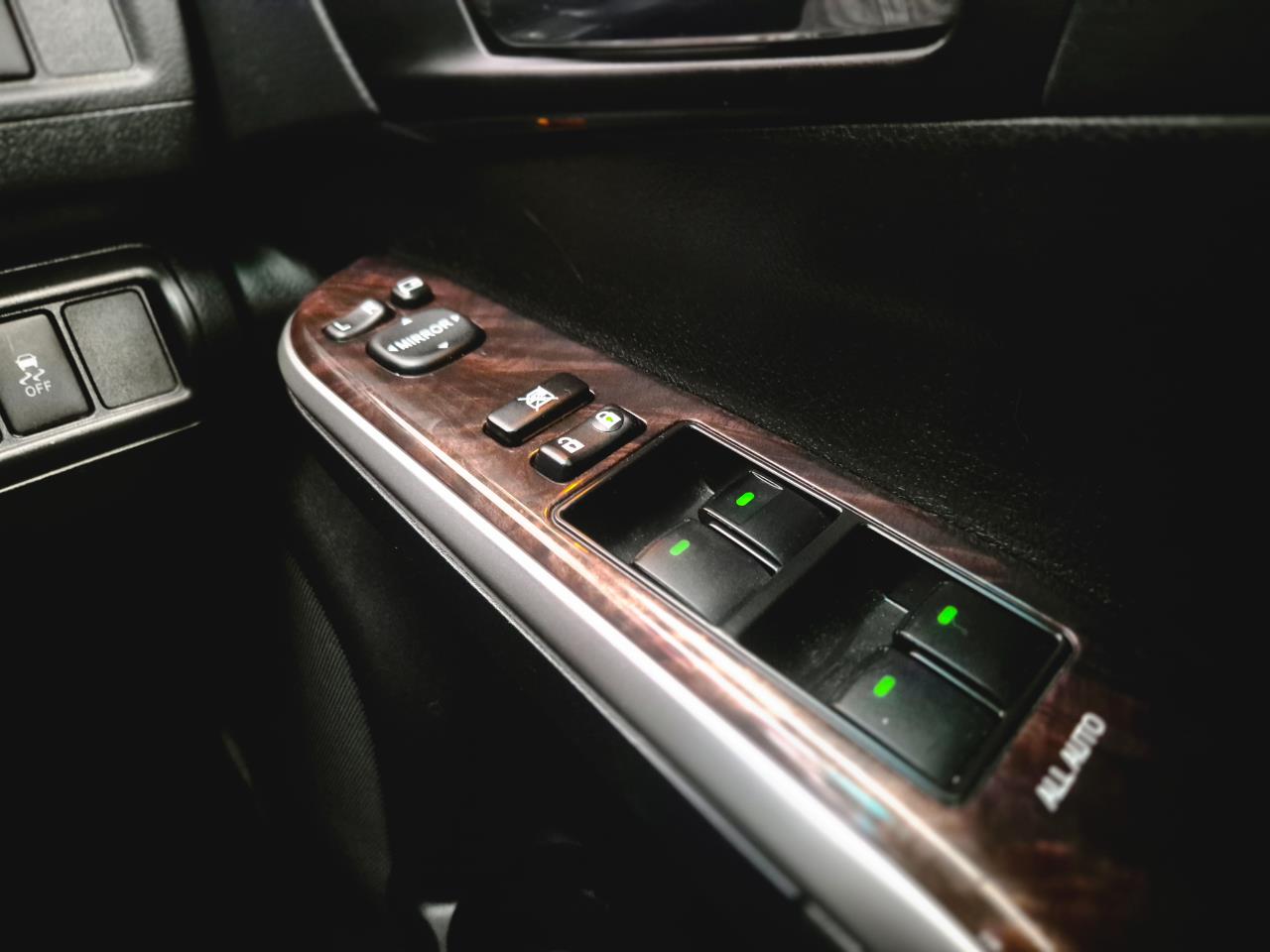 2013 Toyota Camry thumbnail