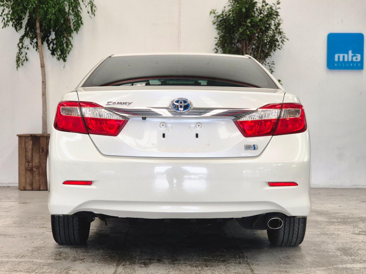 2013 Toyota Camry thumbnail