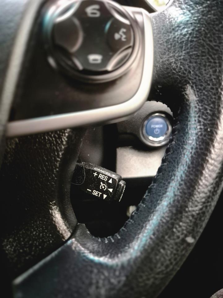 2013 Toyota Camry thumbnail