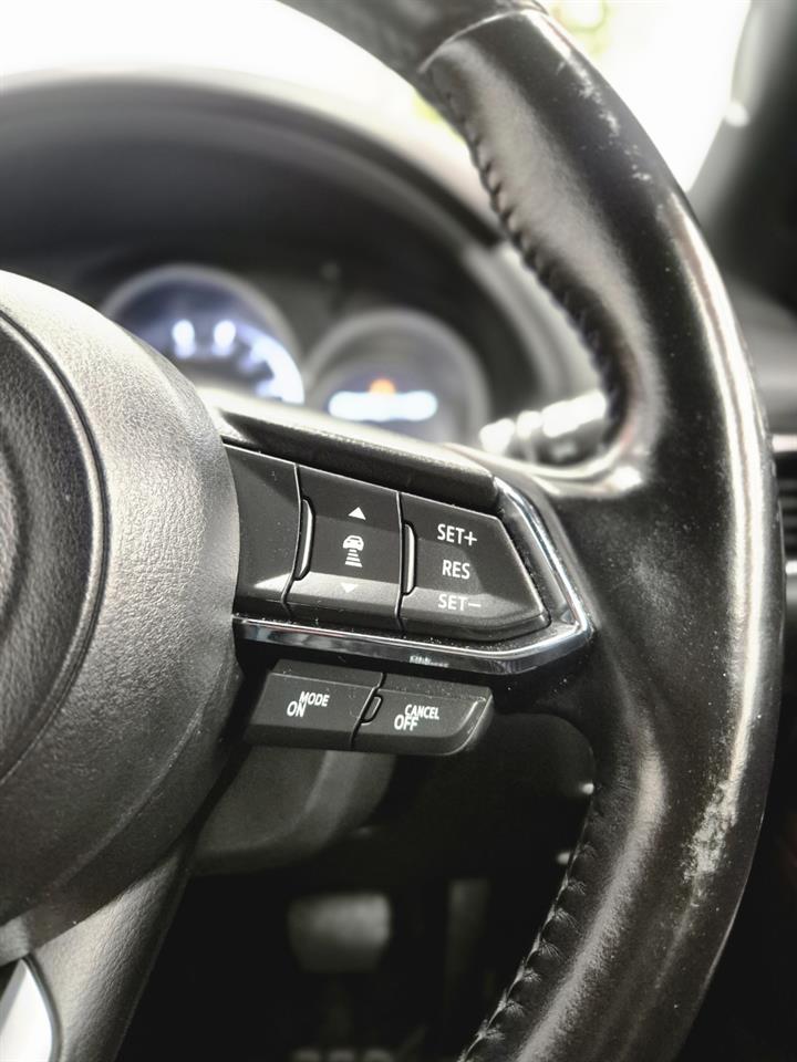 2019 Mazda CX-8 thumbnail