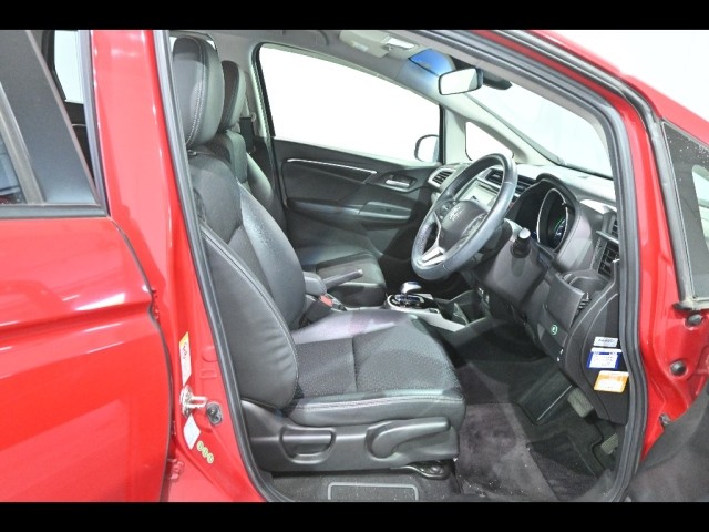 2013 Honda FIT thumbnail