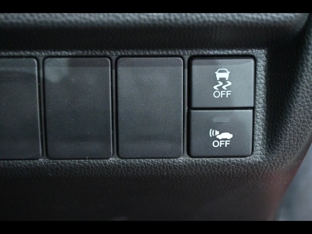 2013 Honda FIT thumbnail