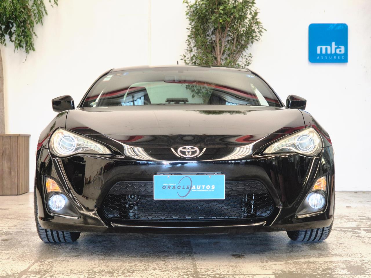 2012 Toyota 86 thumbnail