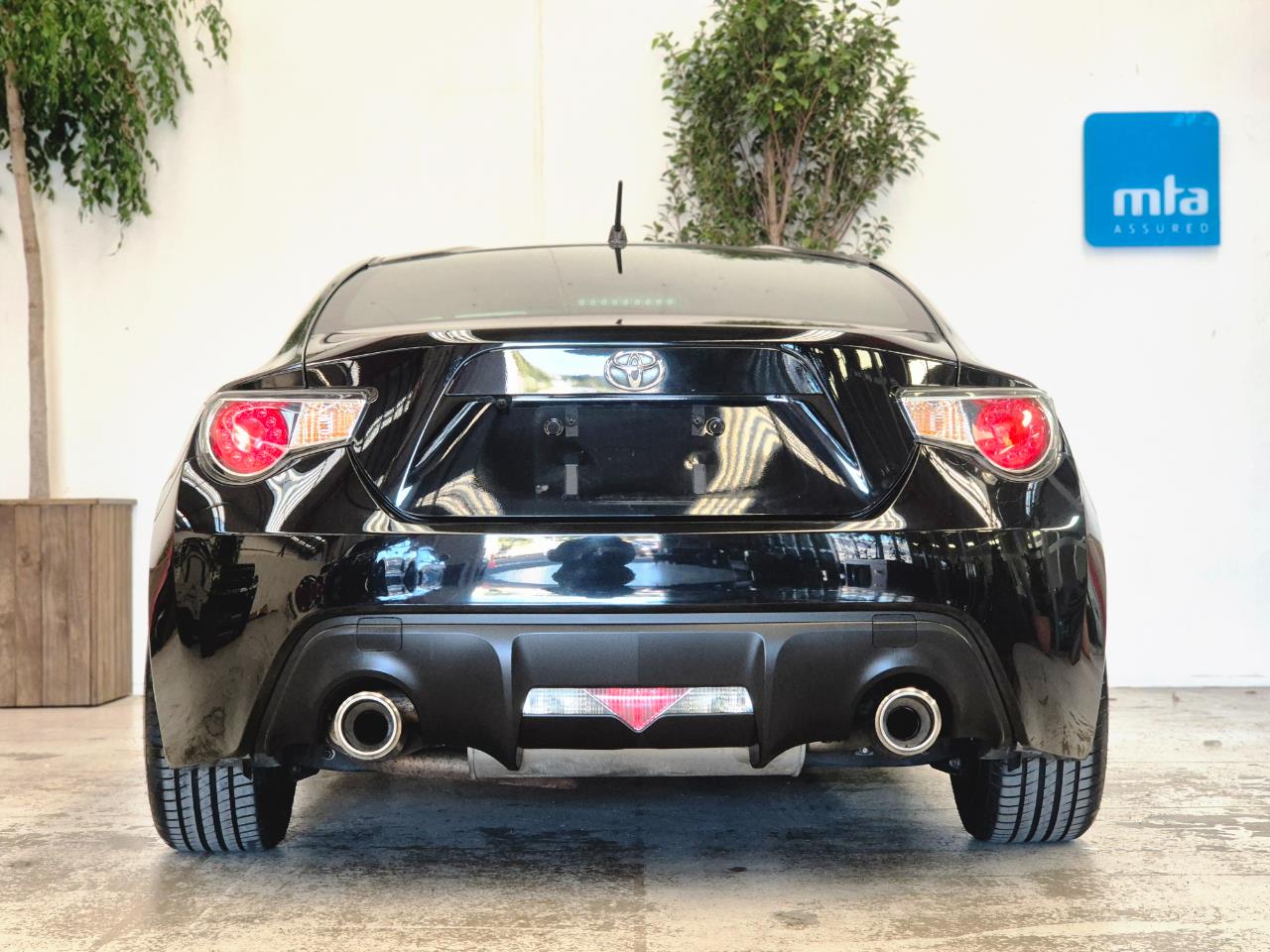 2012 Toyota 86 thumbnail