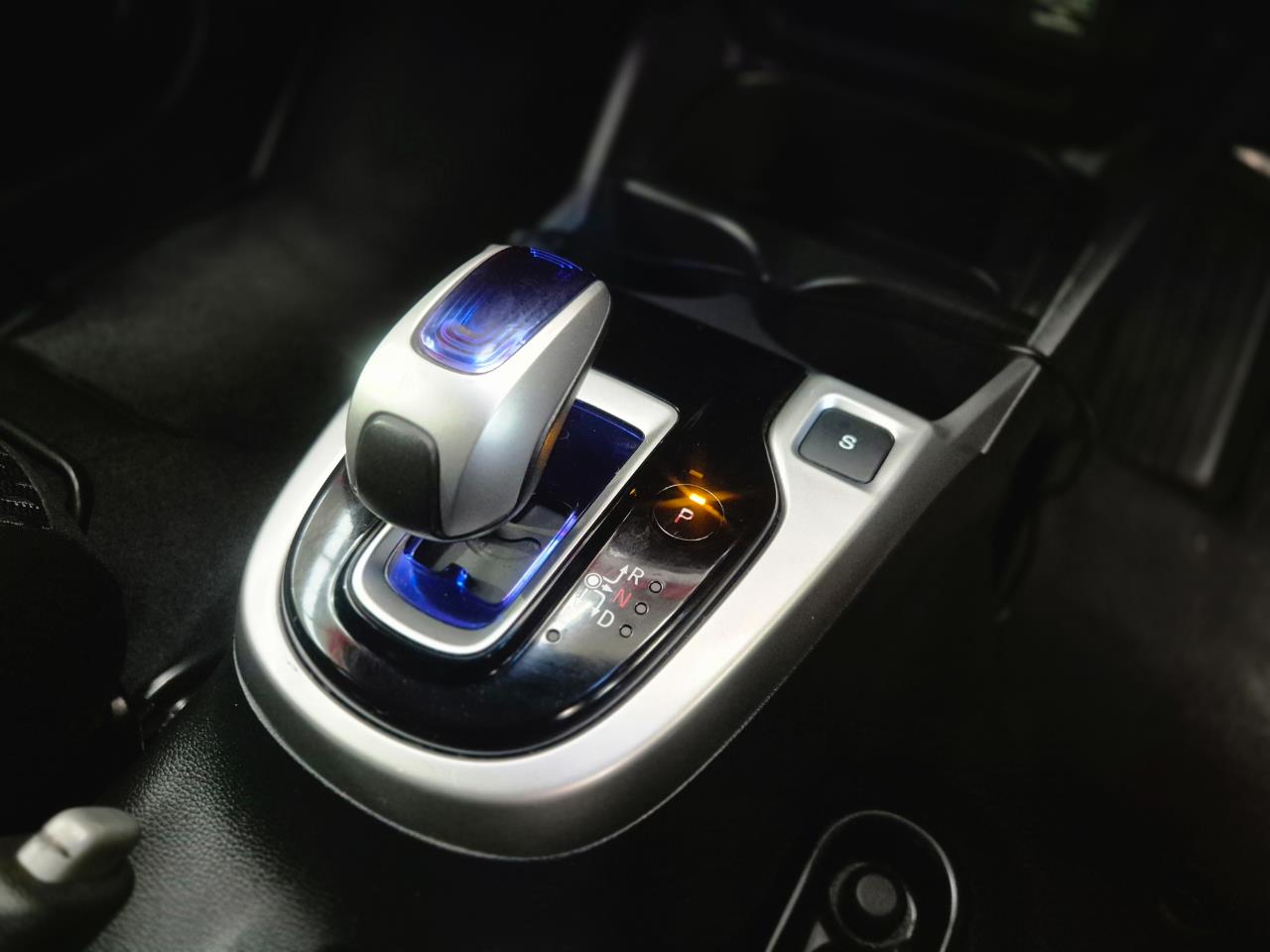 2013 Honda FIT thumbnail