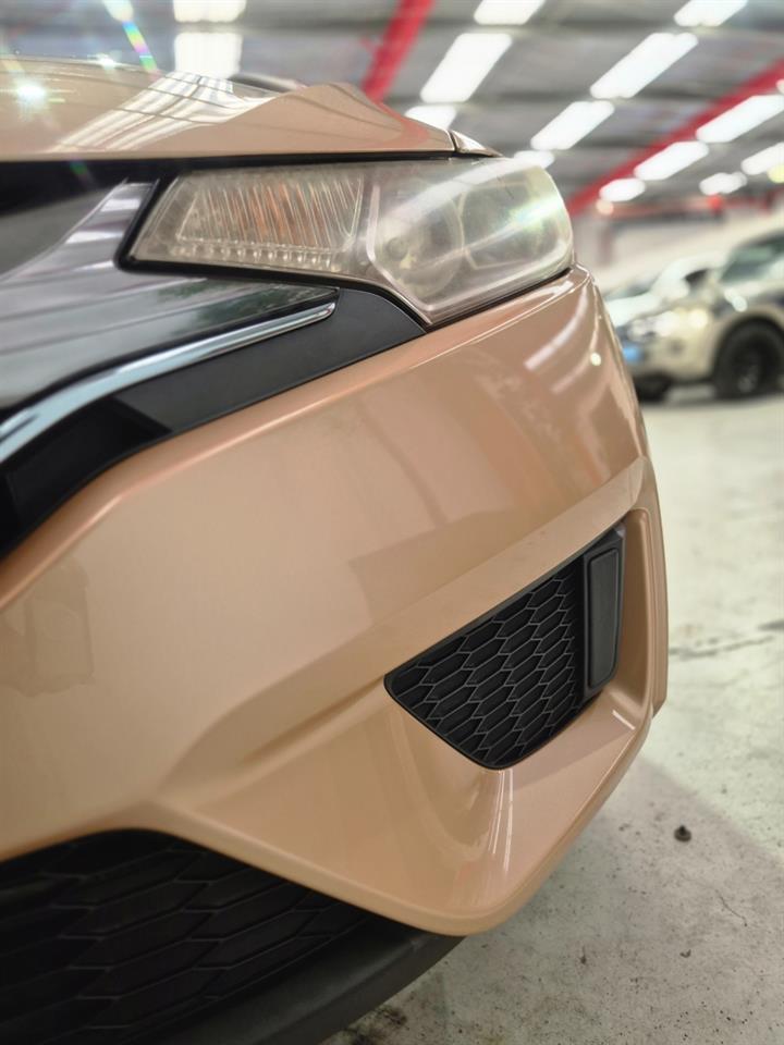 2013 Honda FIT thumbnail
