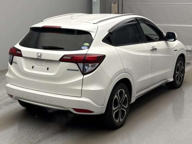 2016 Honda Vezel thumbnail