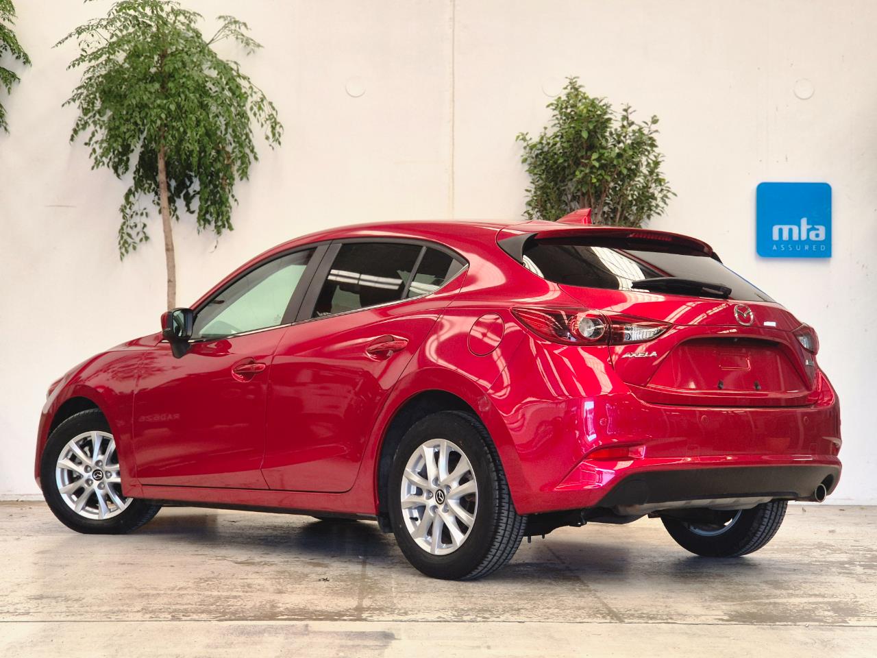 2017 Mazda AXELA thumbnail