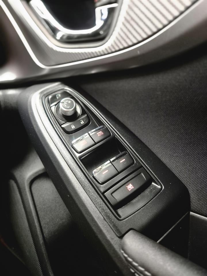 2021 Subaru IMPREZA thumbnail
