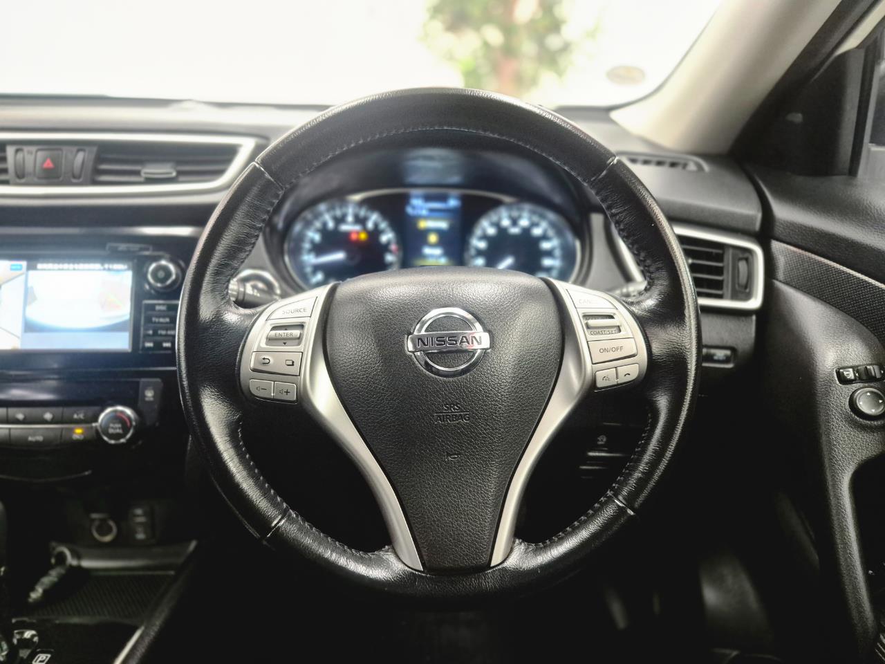 2015 Nissan X-Trail thumbnail
