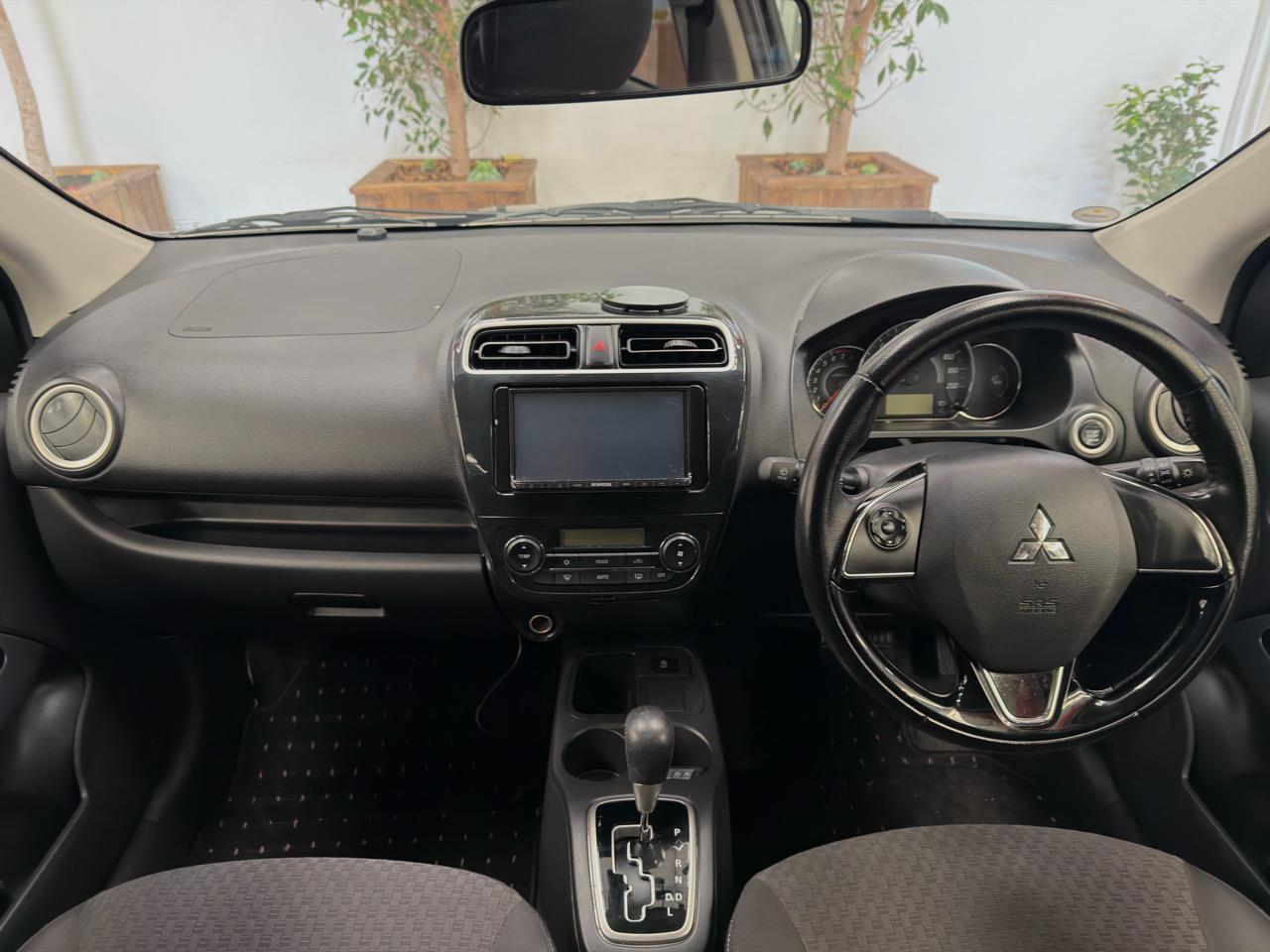 2016 Mitsubishi MIRAGE thumbnail
