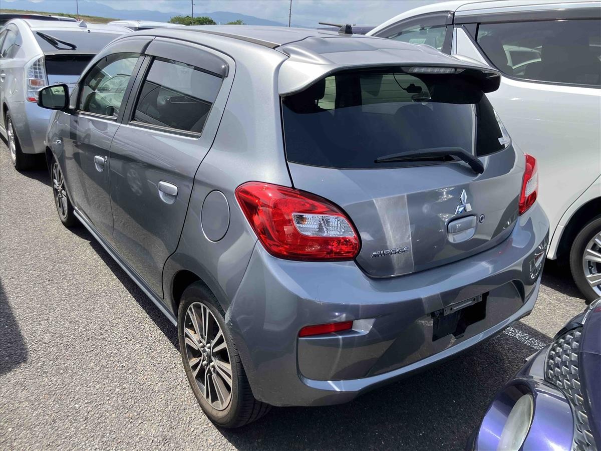 2016 Mitsubishi MIRAGE thumbnail