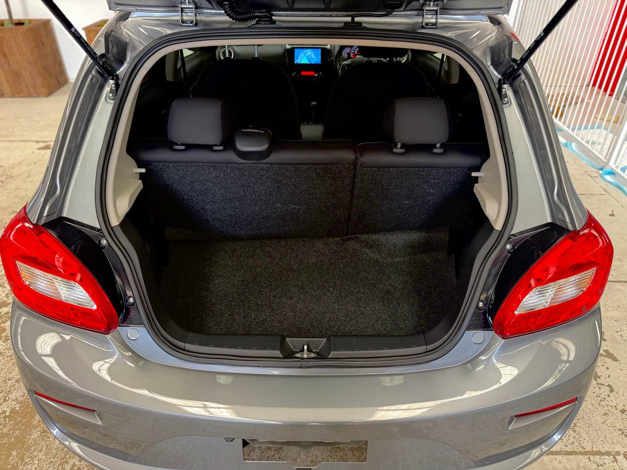2016 Mitsubishi MIRAGE thumbnail