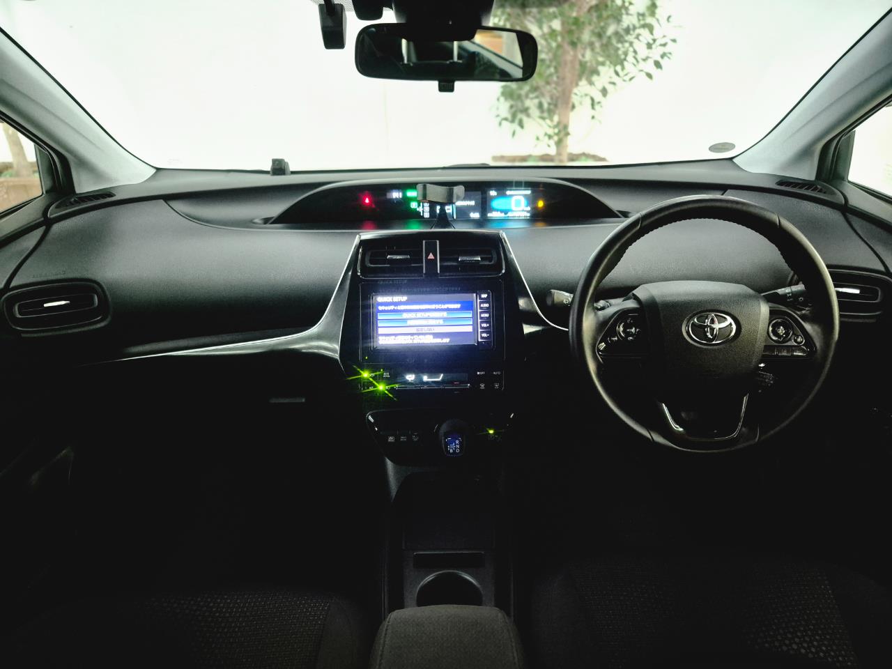 2019 Toyota Prius thumbnail