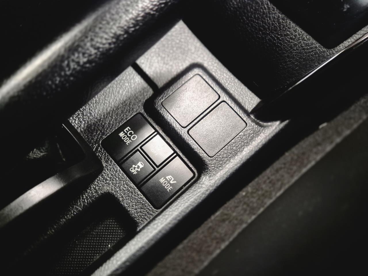 2015 Toyota COROLLA thumbnail