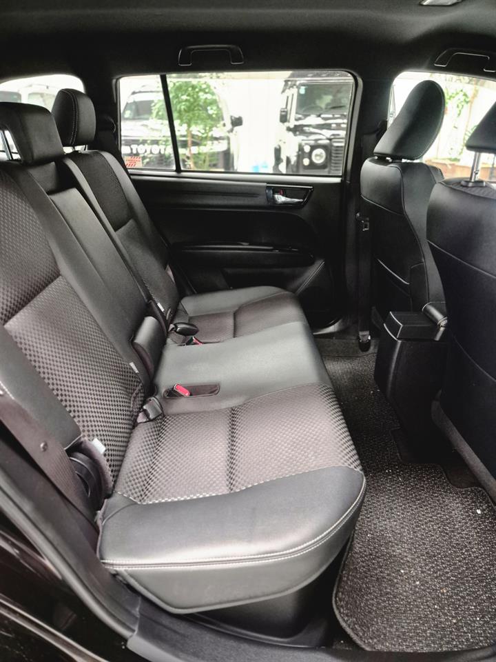 2015 Toyota COROLLA thumbnail