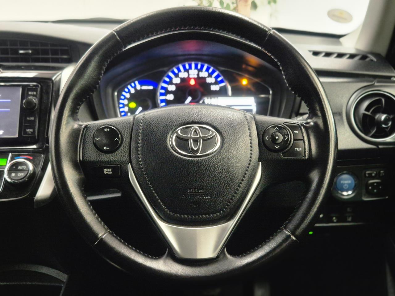 2015 Toyota COROLLA thumbnail