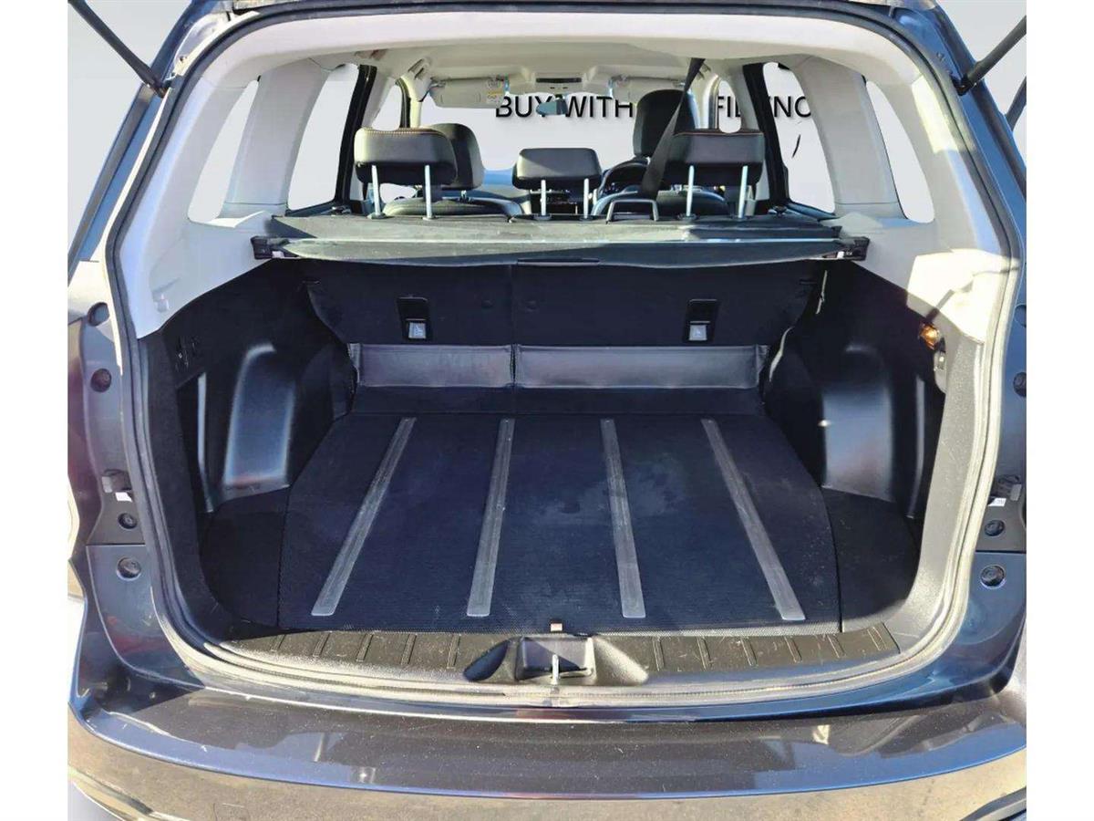 2018 Subaru Forester thumbnail