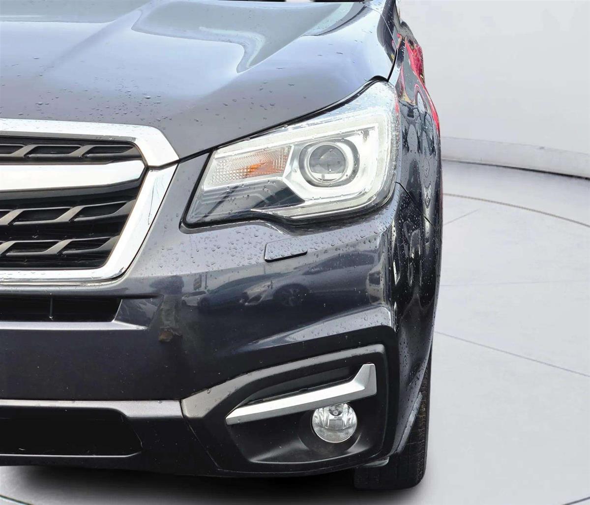 2018 Subaru Forester thumbnail