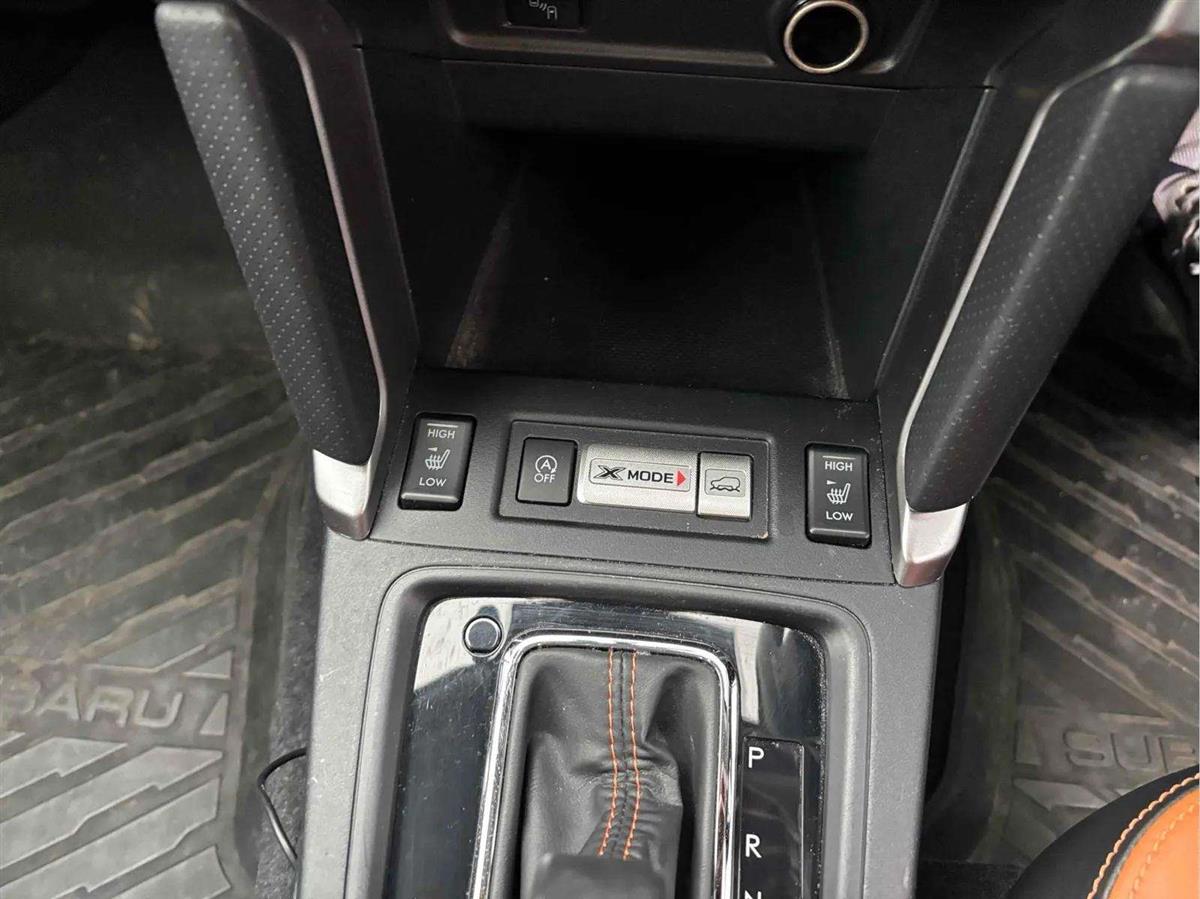 2018 Subaru Forester thumbnail