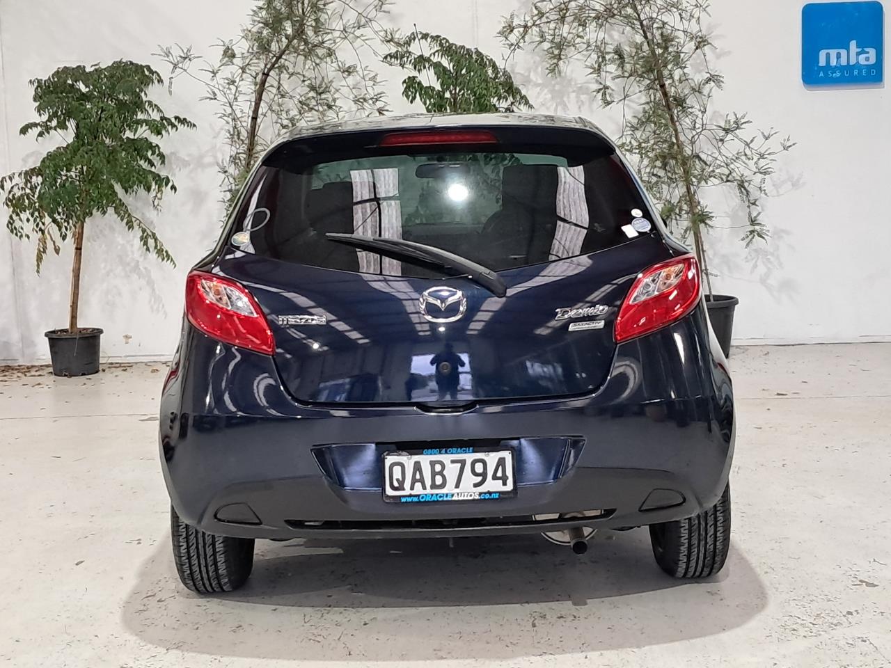 2014 Mazda Demio thumbnail