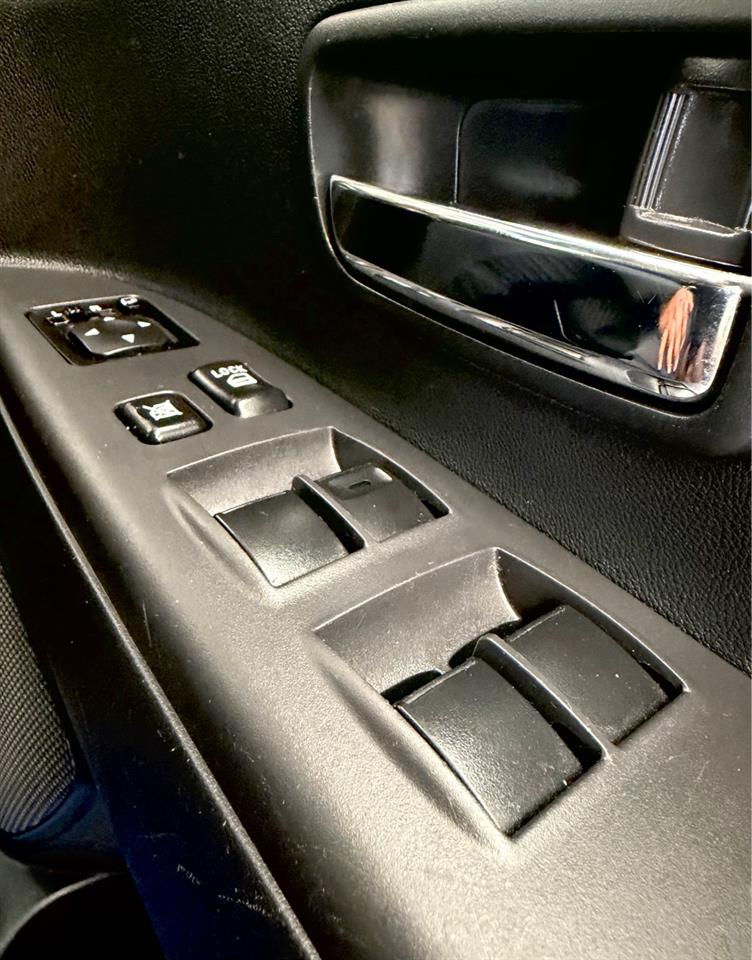 2016 Mitsubishi Asx thumbnail