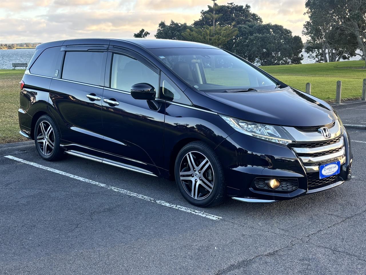 2015 Honda Odyssey thumbnail