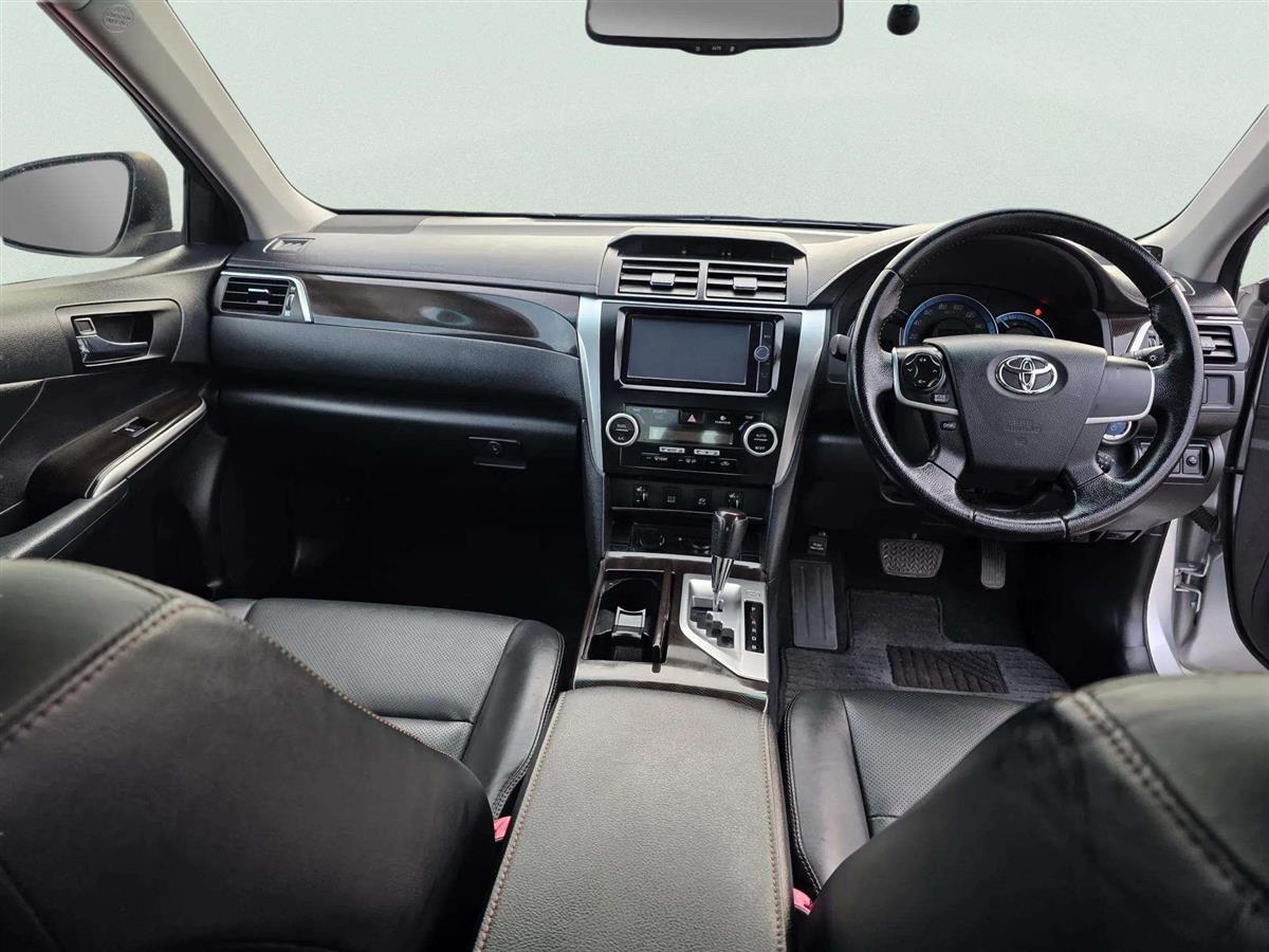 2014 Toyota Camry thumbnail