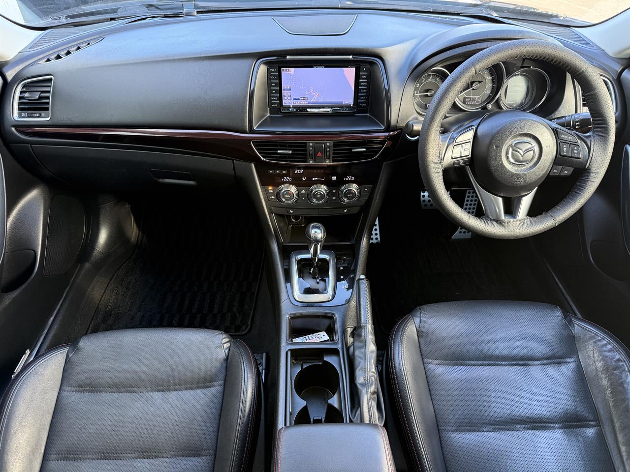 2013 Mazda Atenza thumbnail