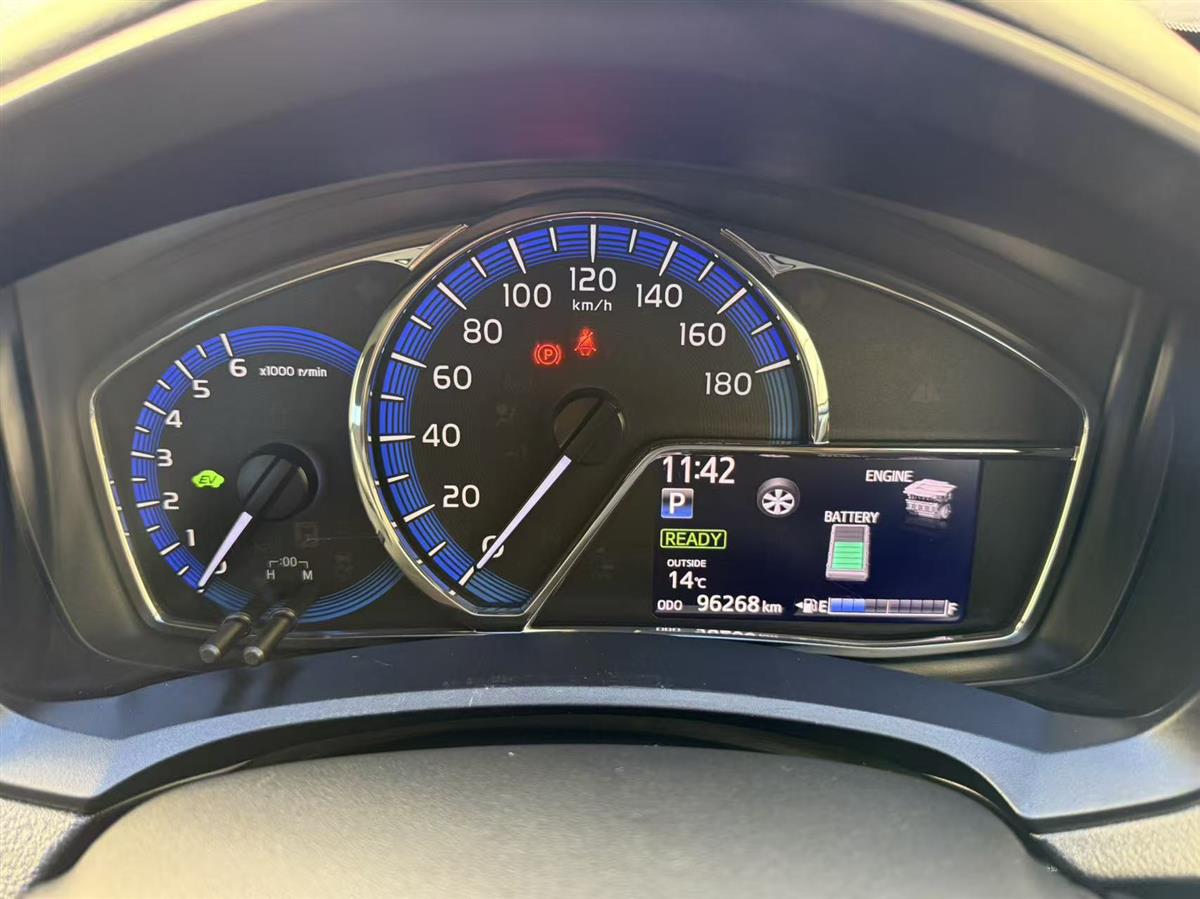 2016 Toyota Corolla thumbnail