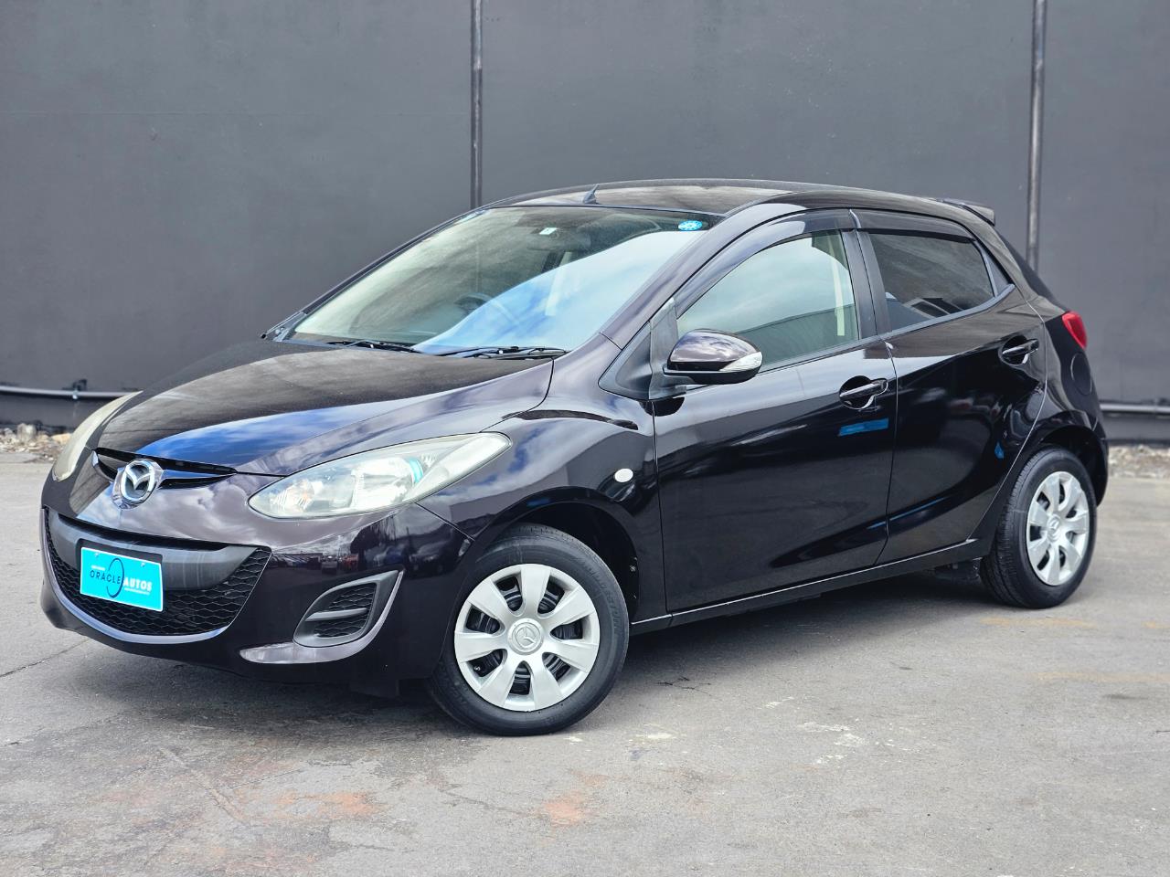 2012 Mazda Demio thumbnail