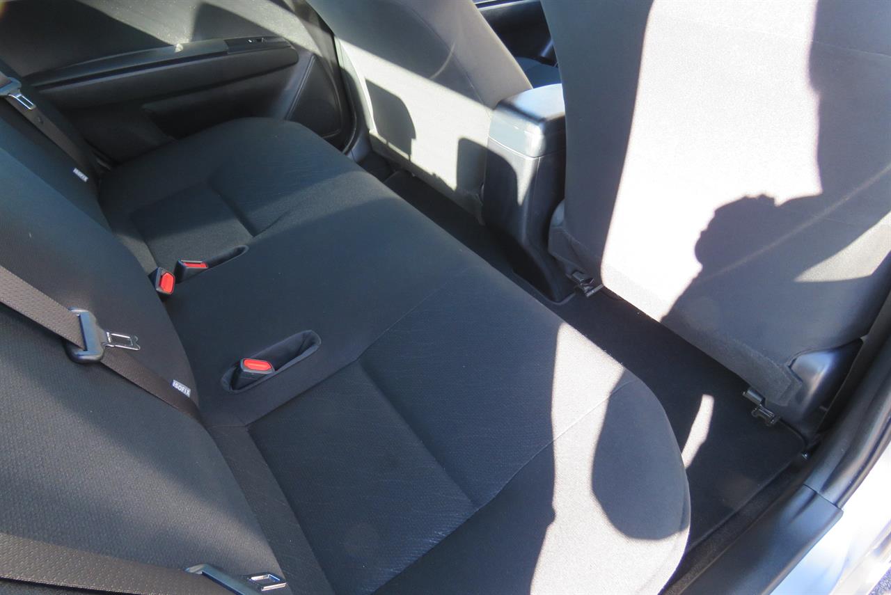 2020 Toyota Corolla thumbnail