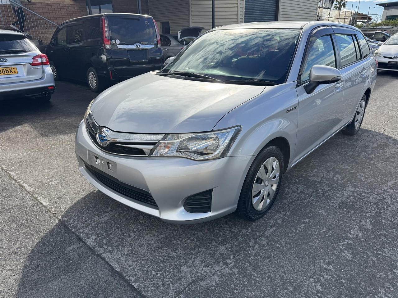 2015 Toyota Corolla thumbnail