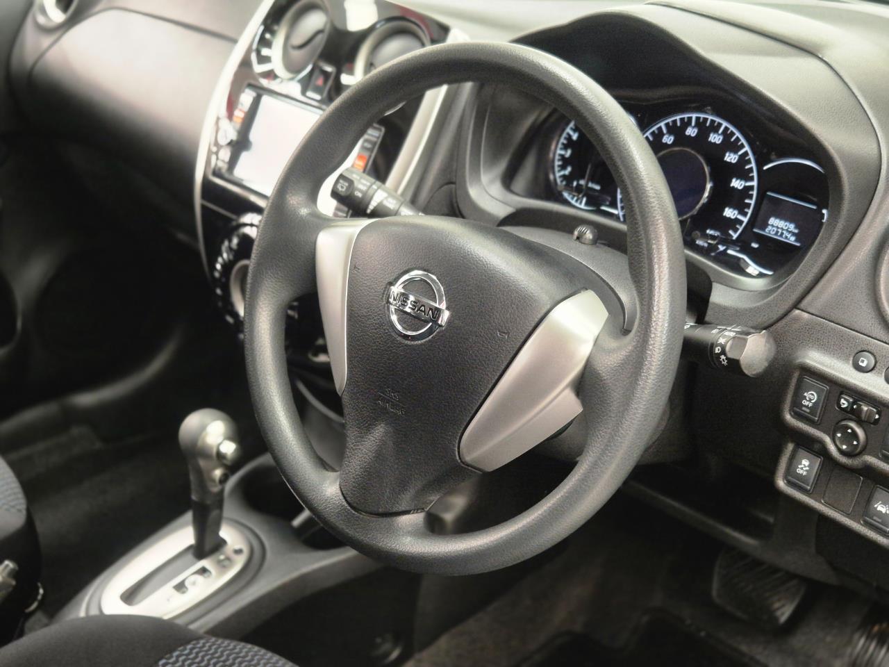 2015 Nissan Note thumbnail