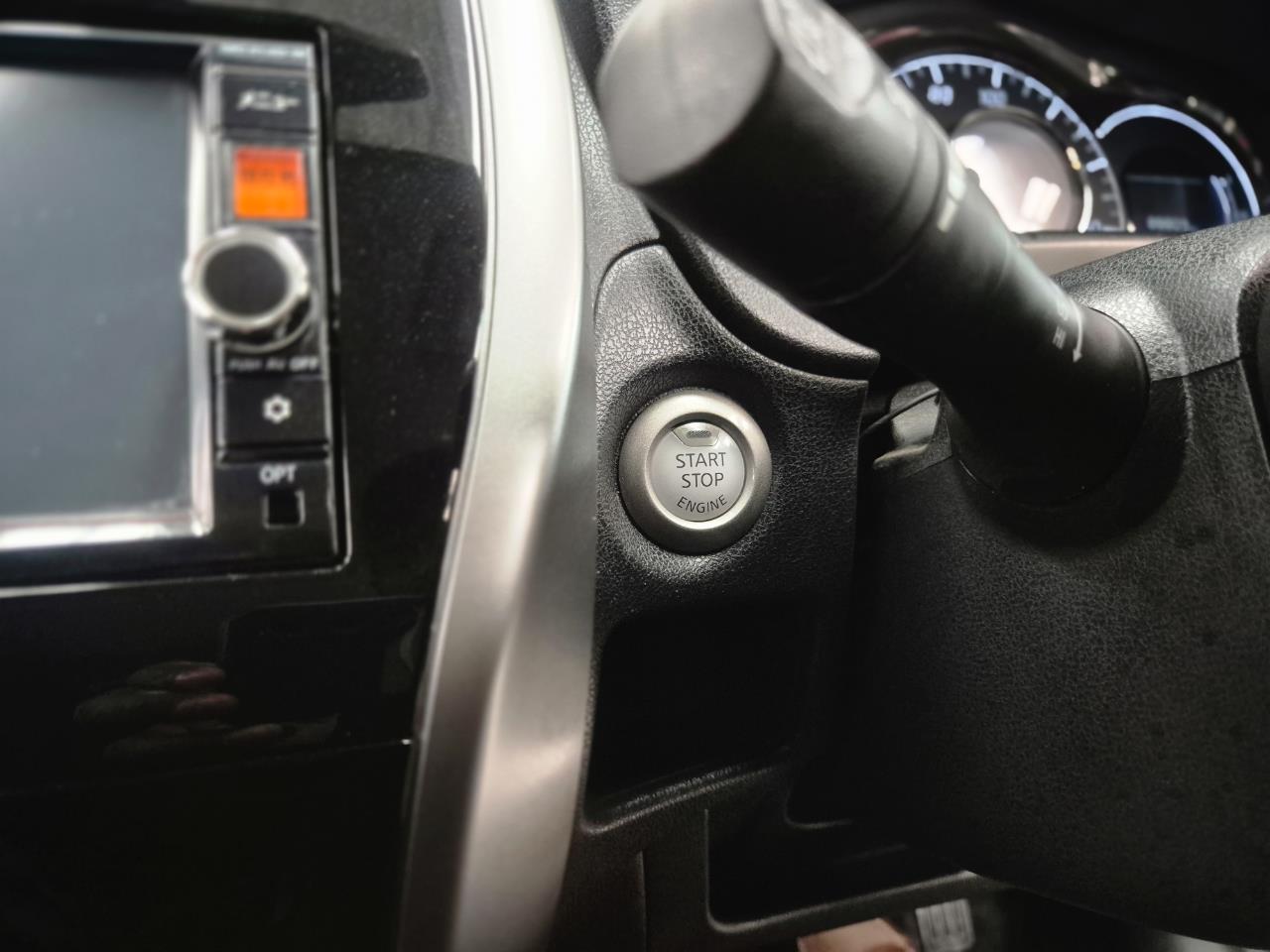 2015 Nissan Note thumbnail